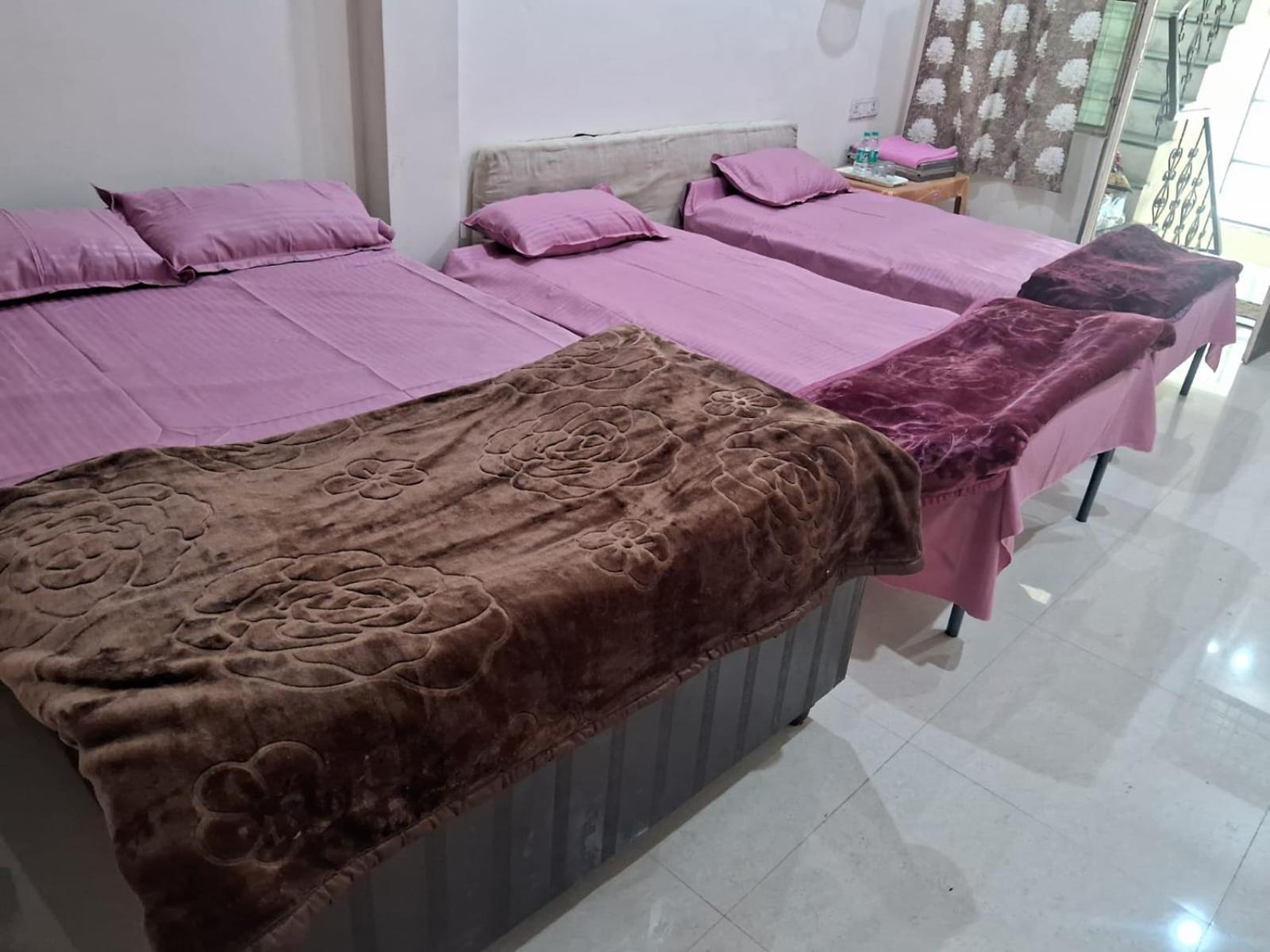 Sangam Vatika Home Stay Allāhābād Junction Exterior foto